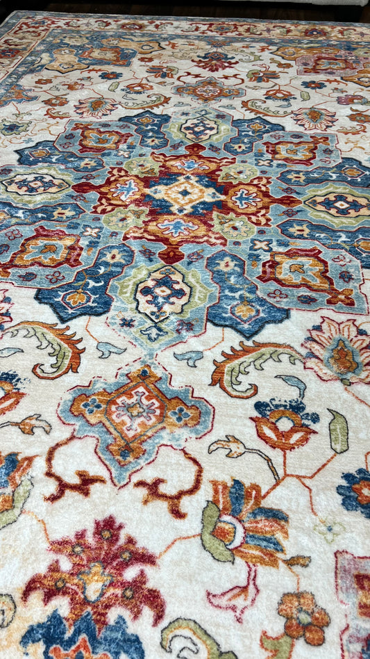Modern Treasures: Persian Rugs Woven with Tradition