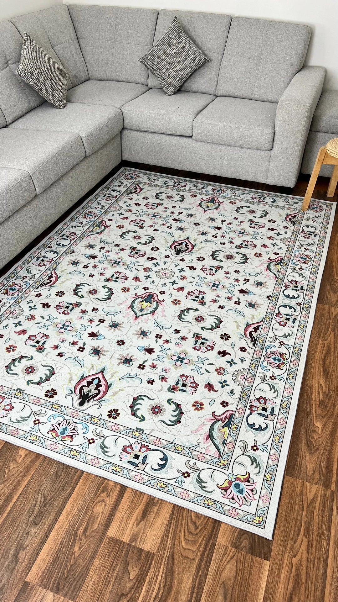 Heritage-Inspired Rugs for Modern Living