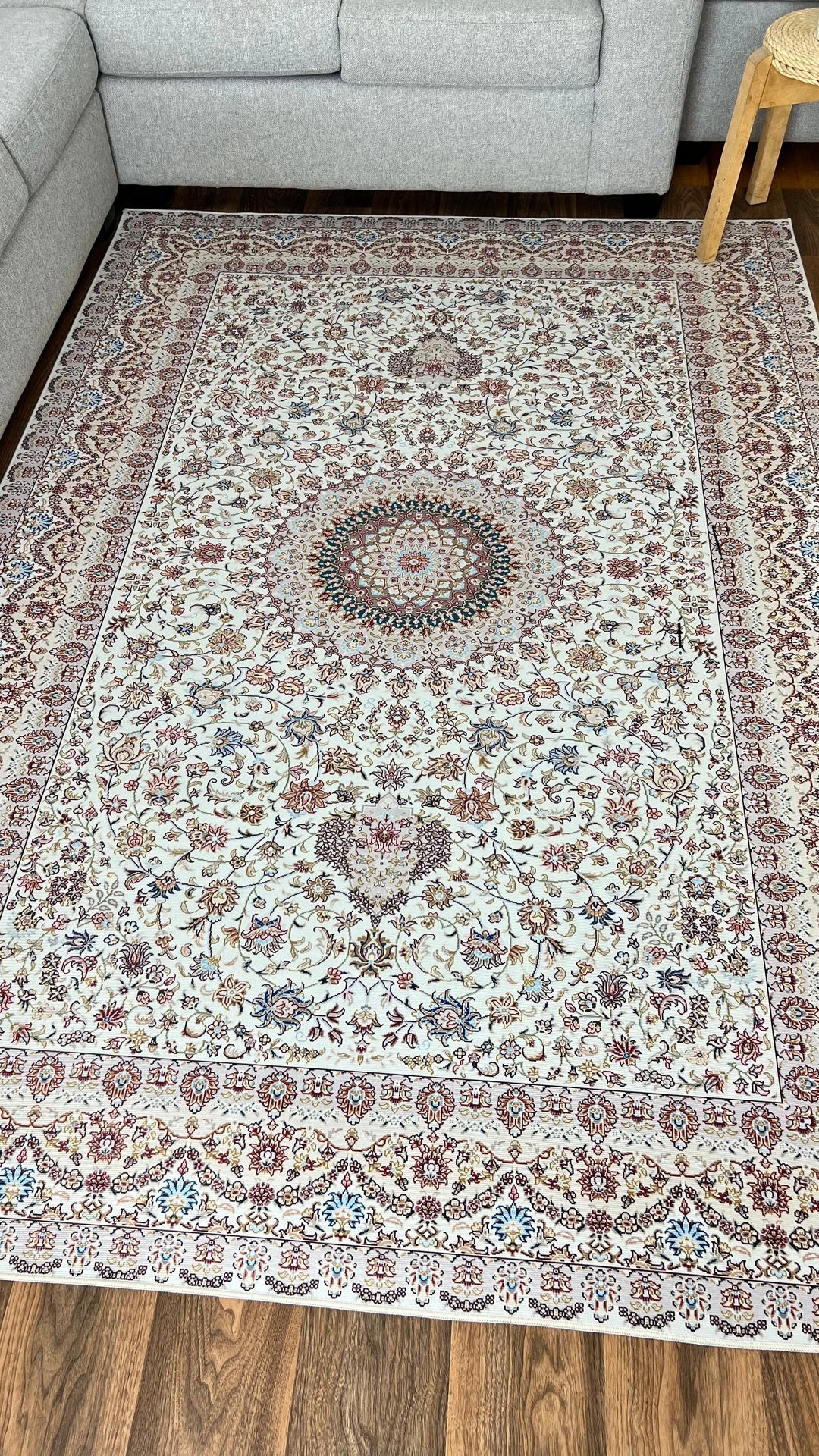 Captivating Persian Elegance for Your Home