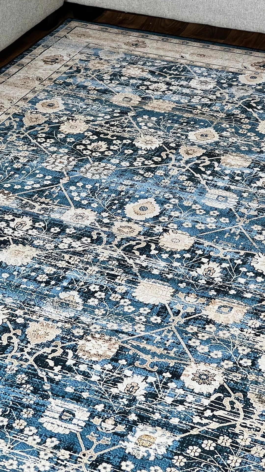 Step into Comfort: Beautiful Area Rug
