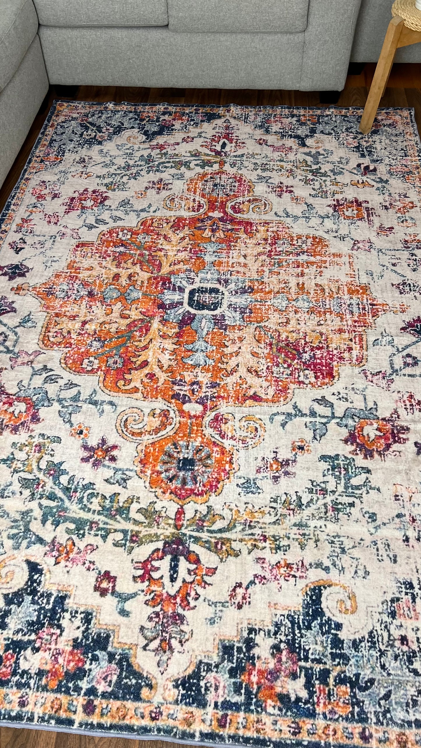 Stress-Free Sophistication: Click to Discover Persian Rugs You Can Wash!
