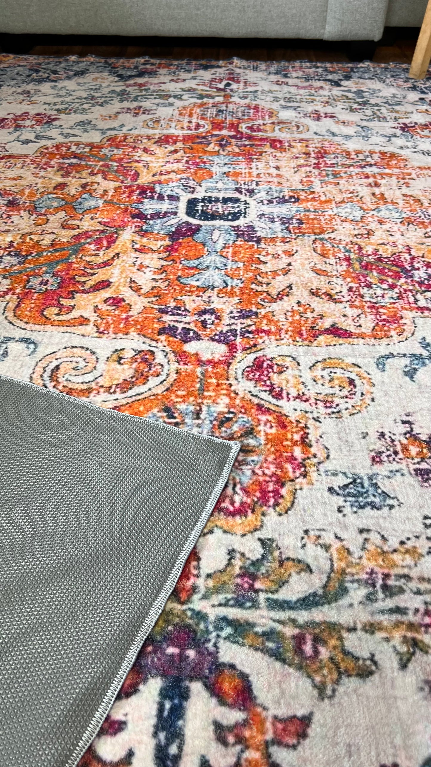 Stress-Free Sophistication: Click to Discover Persian Rugs You Can Wash!