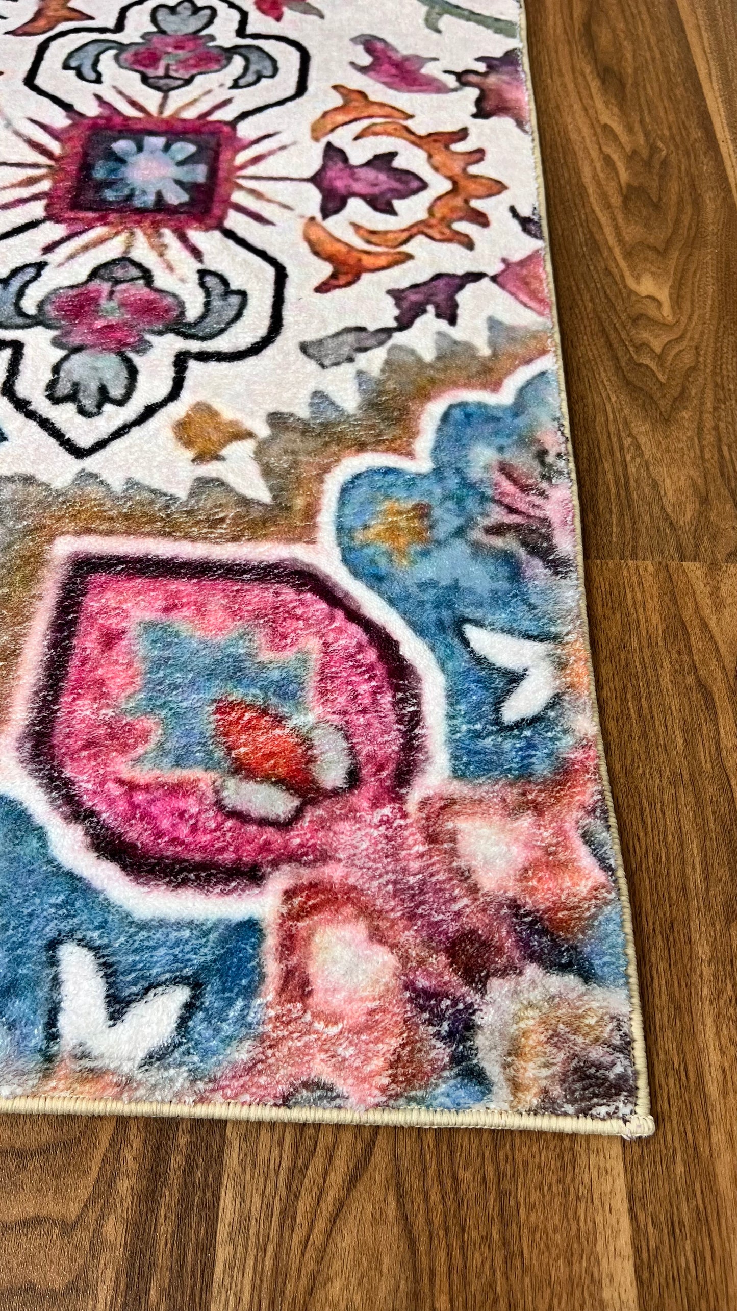 Persian Panache: Rugs that Define Your Space