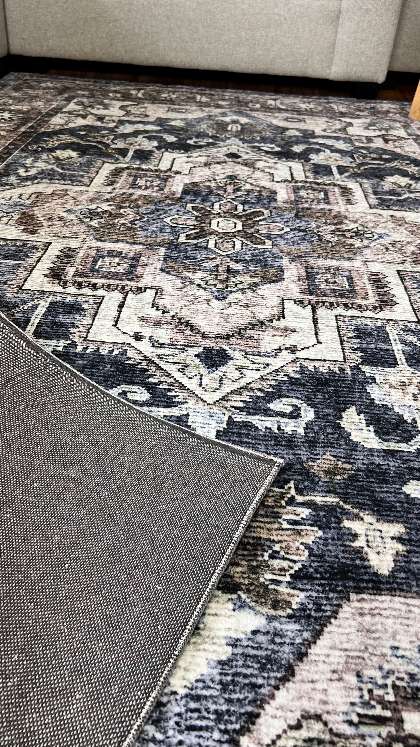 Crafted Opulence: Persian Rugs, Timeless and Chic