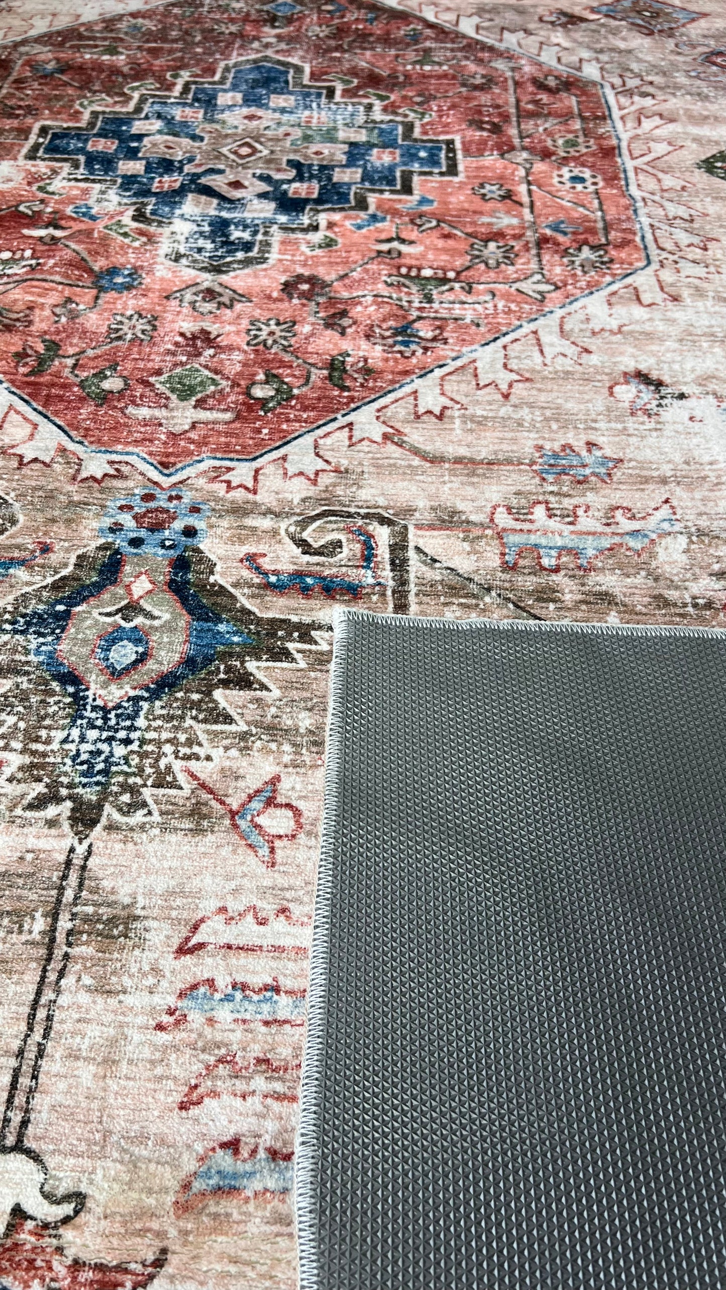 Practical Panache: Click to Unveil Our Machine-Washable Persian Rugs