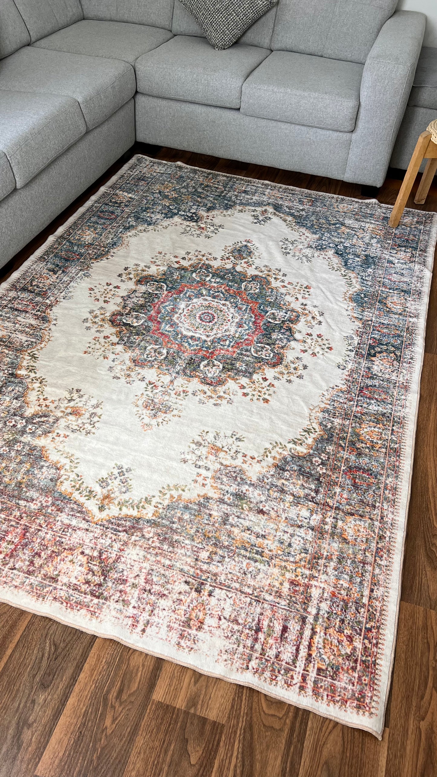 Modern Living, Easy Cleaning: Click for Machine-Washable Persian Rugs